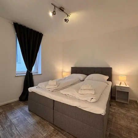 Modernes Fuer Singles, Paare Und Geschaeftsreisende Naehe Leipzig Appartement