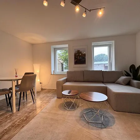 Modernes Fuer Singles, Paare Und Geschaeftsreisende Naehe Leipzig Appartement *